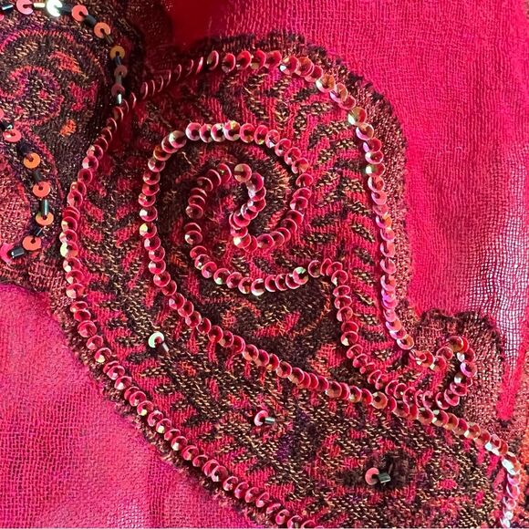 NEW Heirloom Anna Pashmina Shawl Pure Wool Beaded Sequined Embroidered Dark Red - Picture 4 of 16